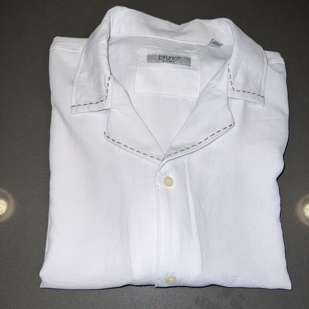Bruno Milano~LARGE~Men's Button Down Shirt